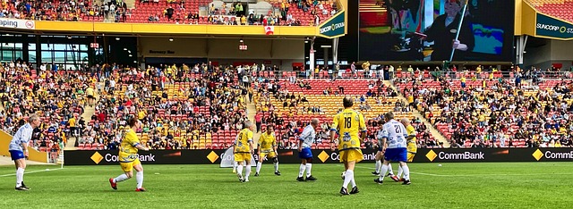 勇士或许正 勇士或许正